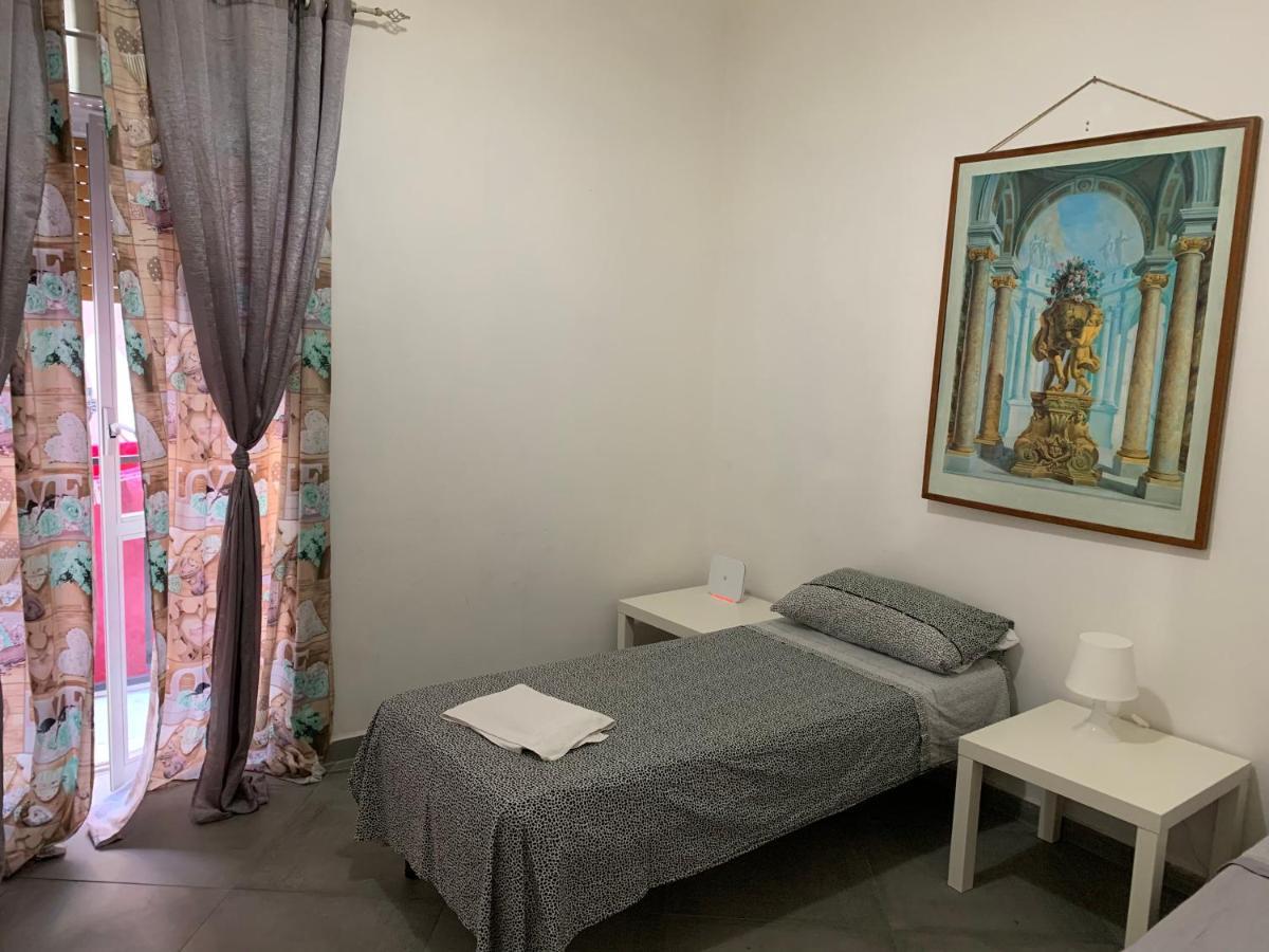 Room Nana' Napoli Eksteriør billede